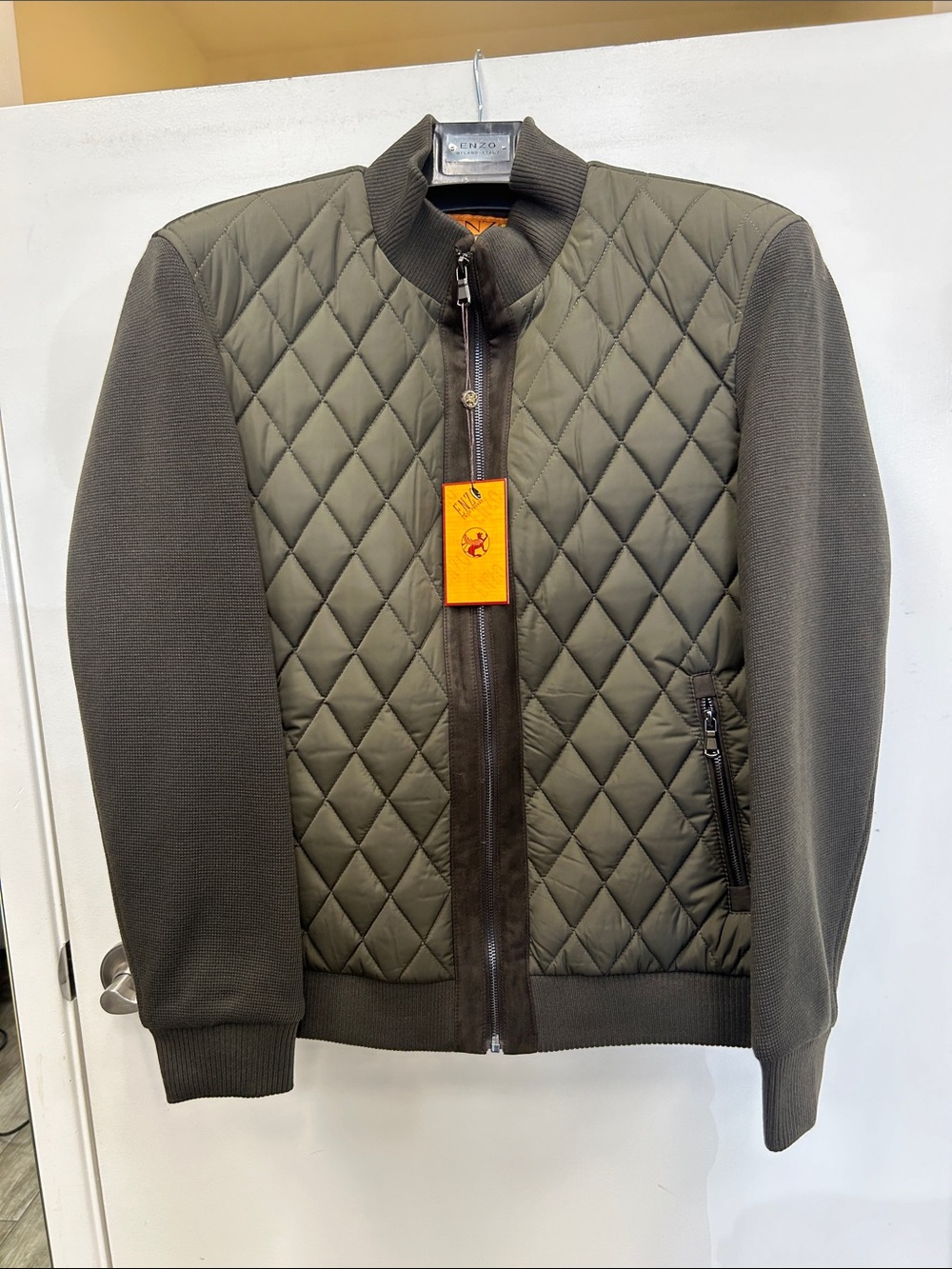 Enzo Tovare Quilted Olive Men’s Bomber Jacket with Zipper Pockets NWT
